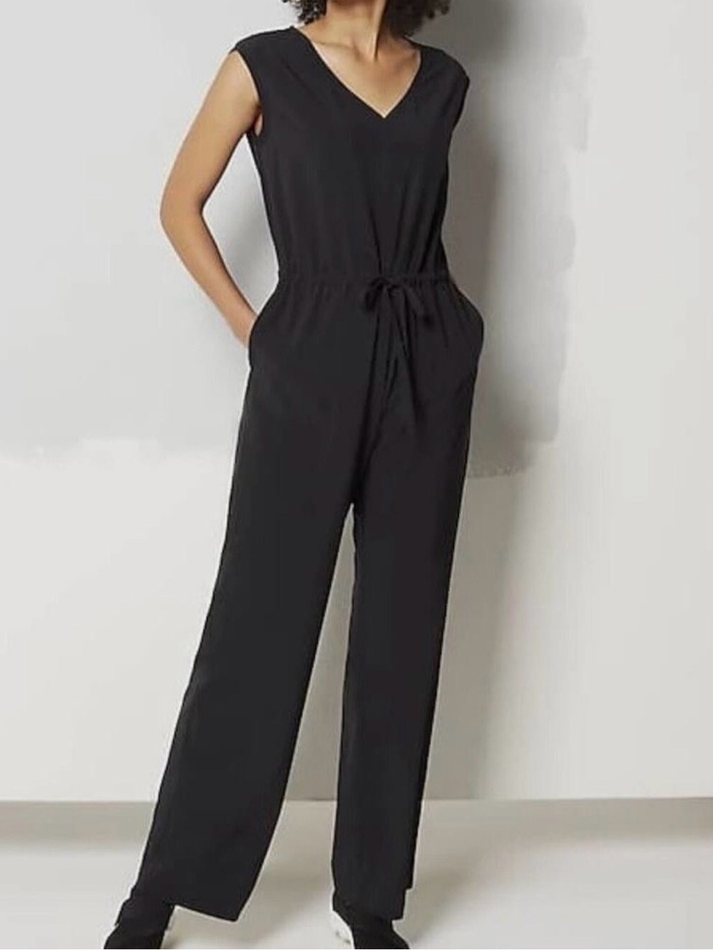 J. Jill Fit Black Sleeveless V-Neck Drawstring Jumpsuit - Picture 1 of 10